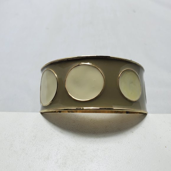 Saks Fifth Ave cream/taupe enamel bangle bracelet - Picture 5 of 5